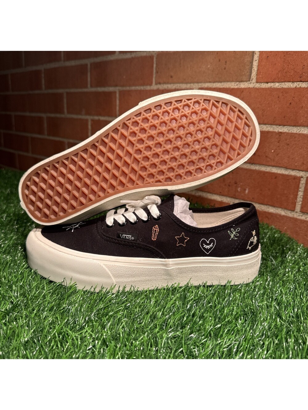 VANS Mystical Embroidered Authentic VR3 Sneakers Size 8.5w 7M Vnds Tried On Only
